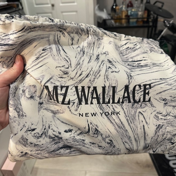 MZ Wallace Chambray Metro Sling bag - Brand new - Picture 2 of 5